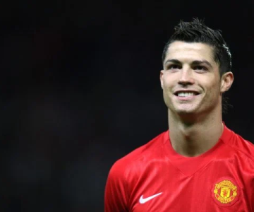 Cristiano Ronaldo terá salário astronômico no United